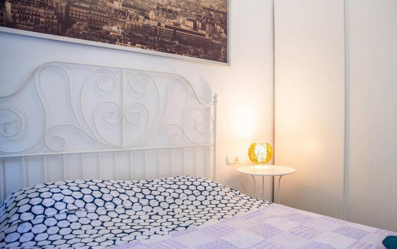 Eixample Apartments - Pova Барселона Екстериор снимка