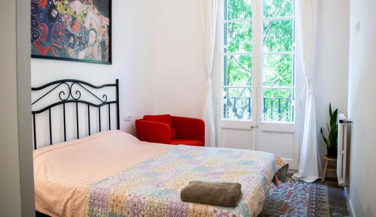 Eixample Apartments - Pova Барселона Екстериор снимка