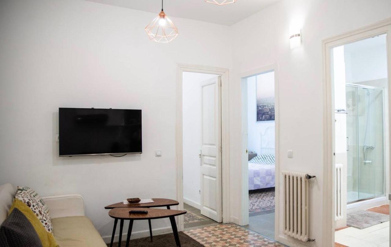 Eixample Apartments - Pova Барселона Екстериор снимка