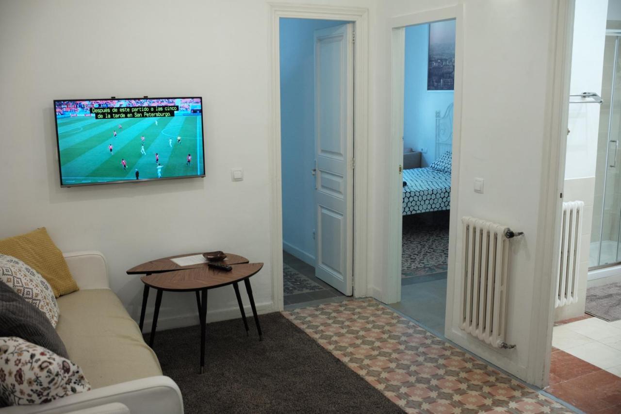 Eixample Apartments - Pova Барселона Екстериор снимка