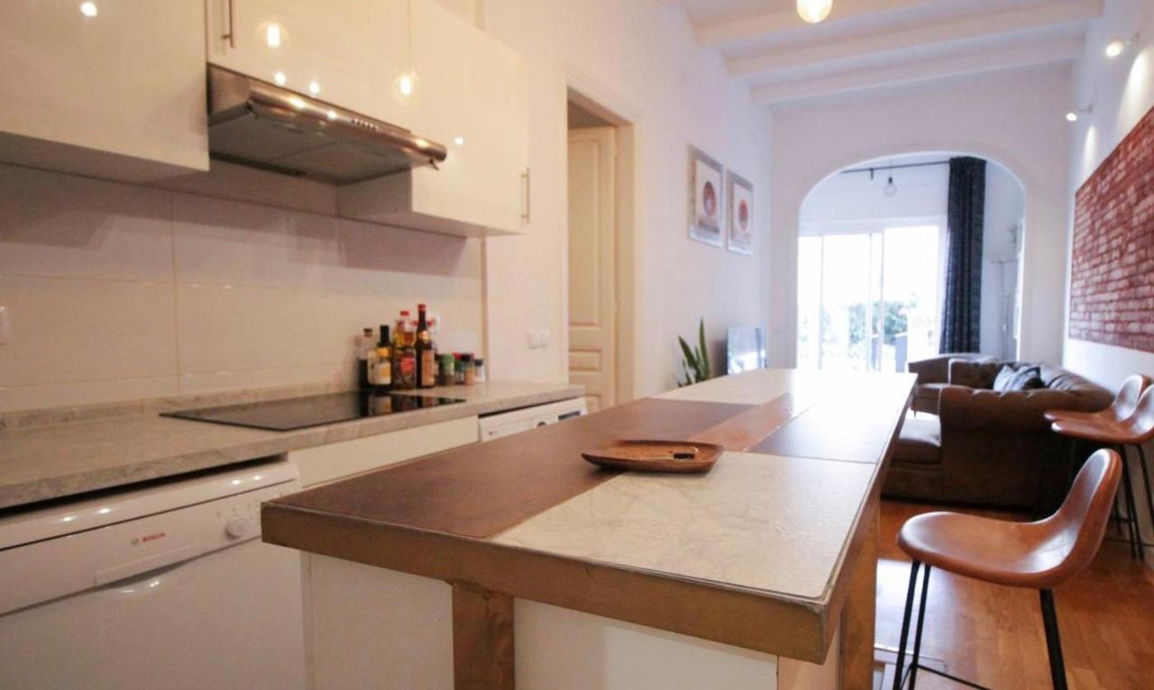 Eixample Apartments - Pova Барселона Екстериор снимка