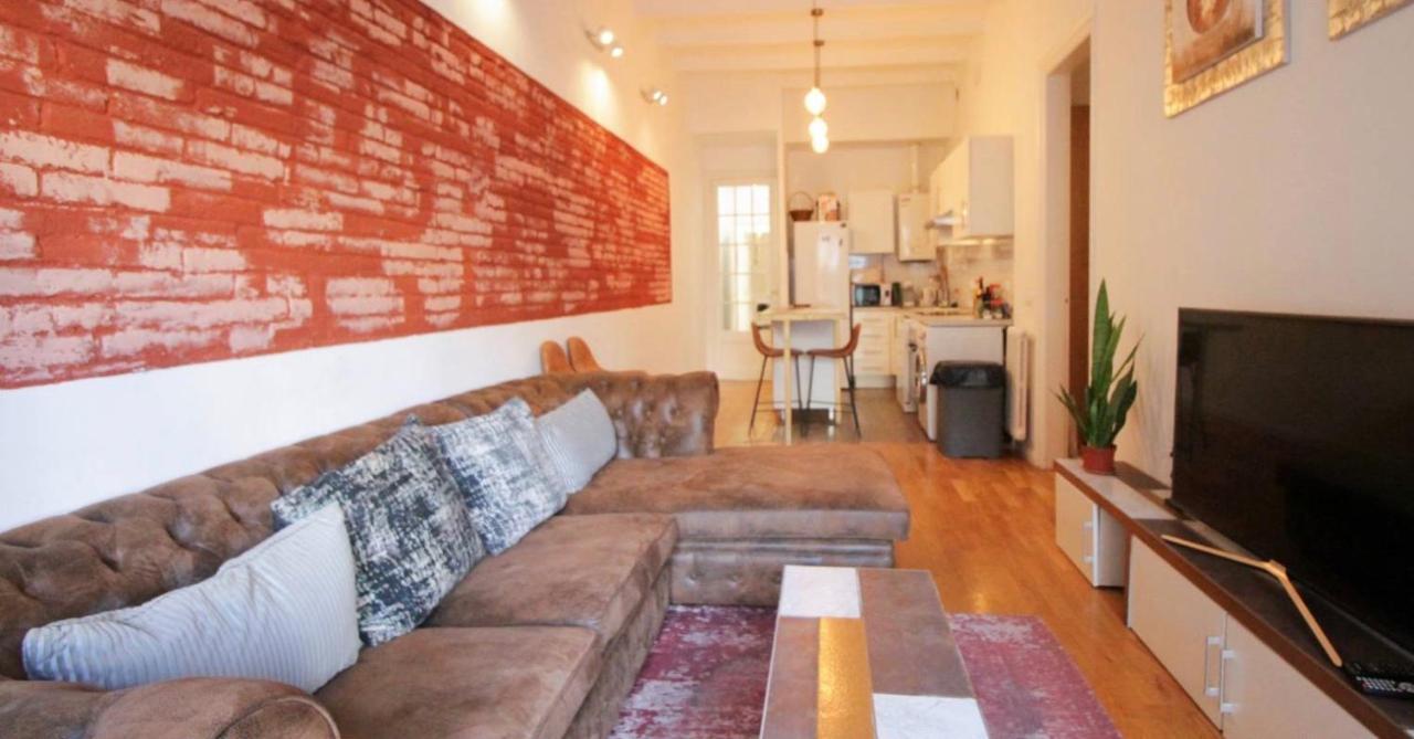 Eixample Apartments - Pova Барселона Екстериор снимка