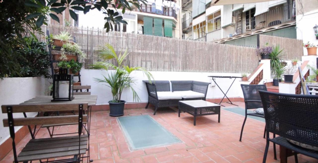 Eixample Apartments - Pova Барселона Екстериор снимка